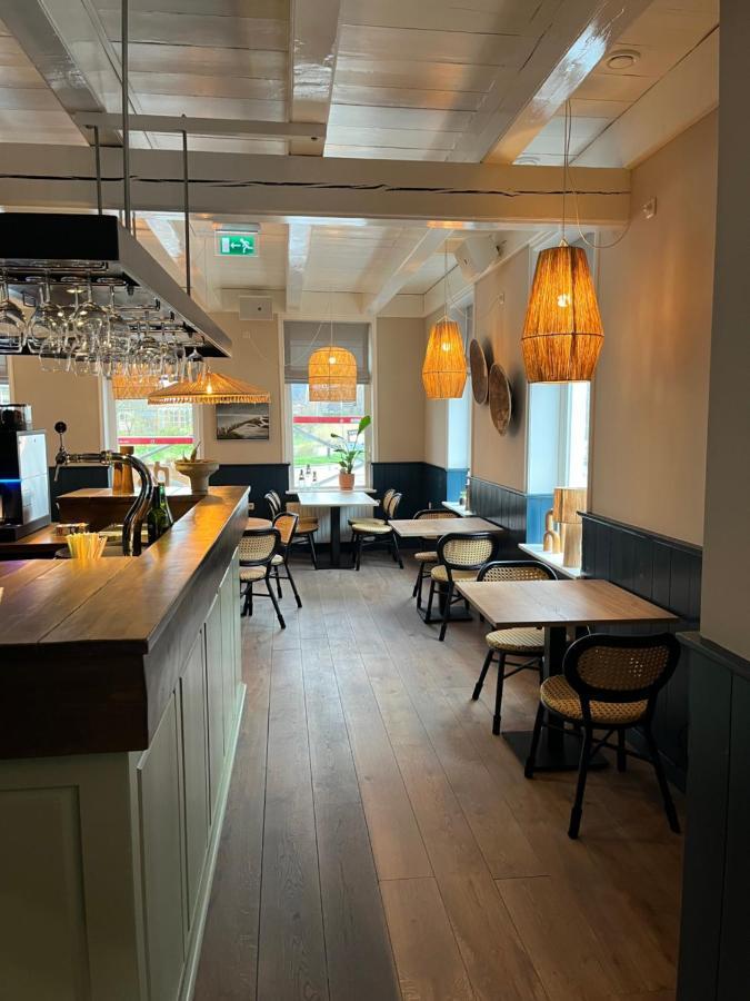 Hotel Restaurant Toxopeus Anjum Extérieur photo
